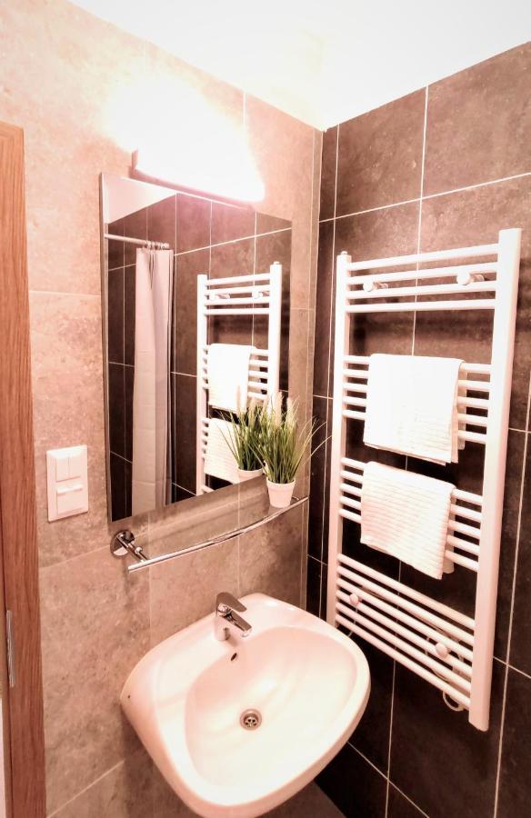 Helena Studio Apartman Siofok Exterior photo